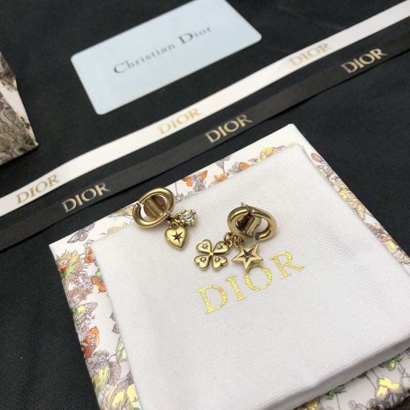 Dior Earring 05lyr617